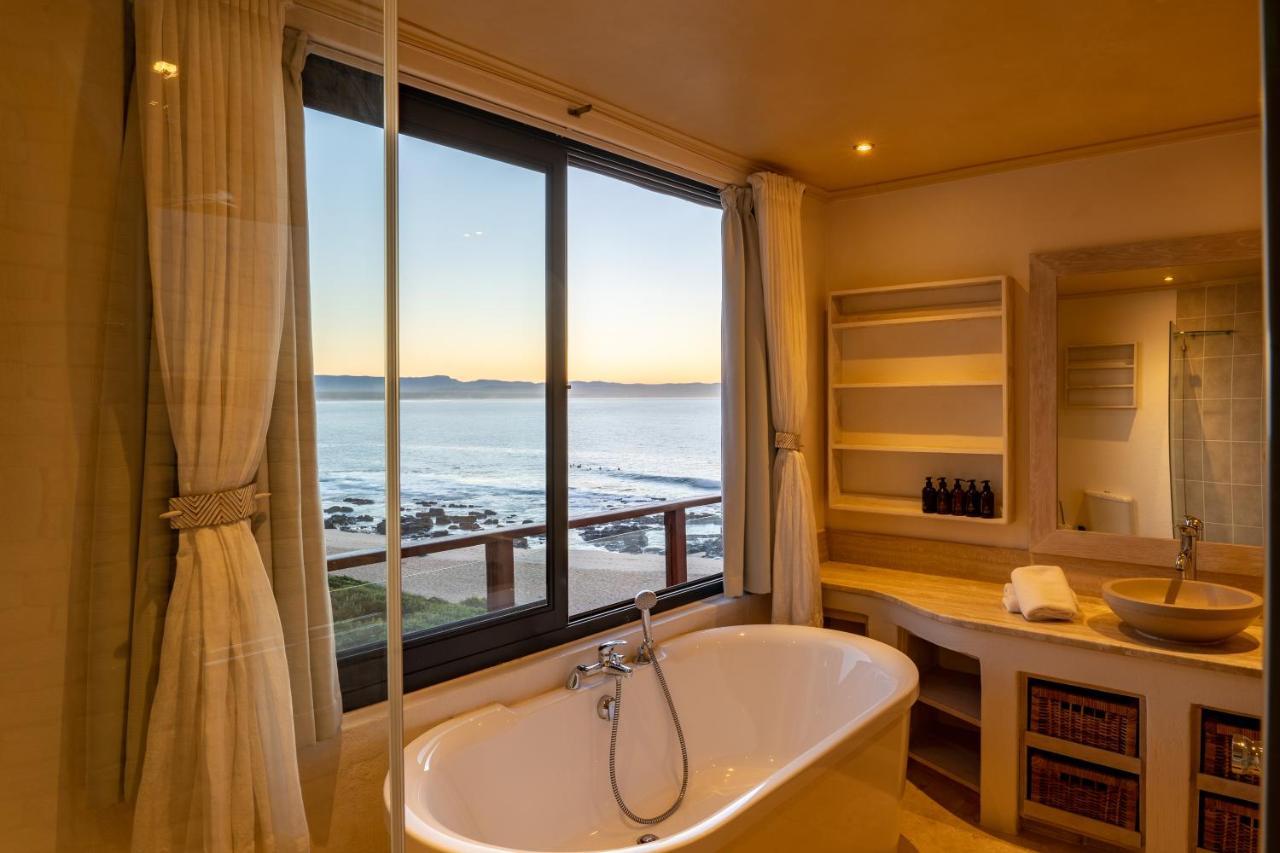 Dolphin Sunrise Hotel Jeffreys Bay Exterior photo